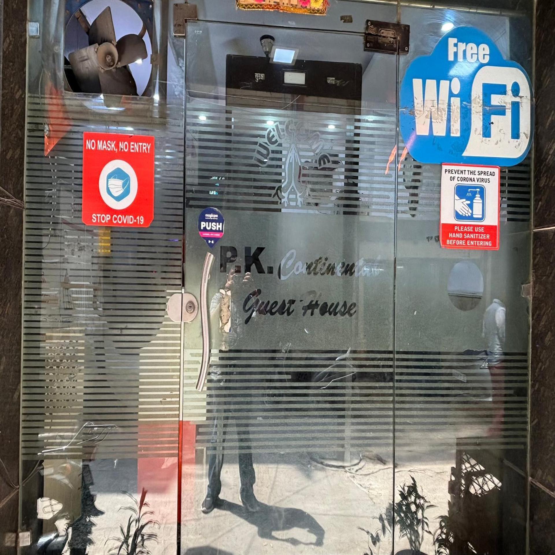 Hotel Pk International Near By New Delhi Station I Couple Friendly 외부 사진